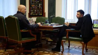 Зеленски възложи на Шмигал да подготви нов план за отбрана на Украйна