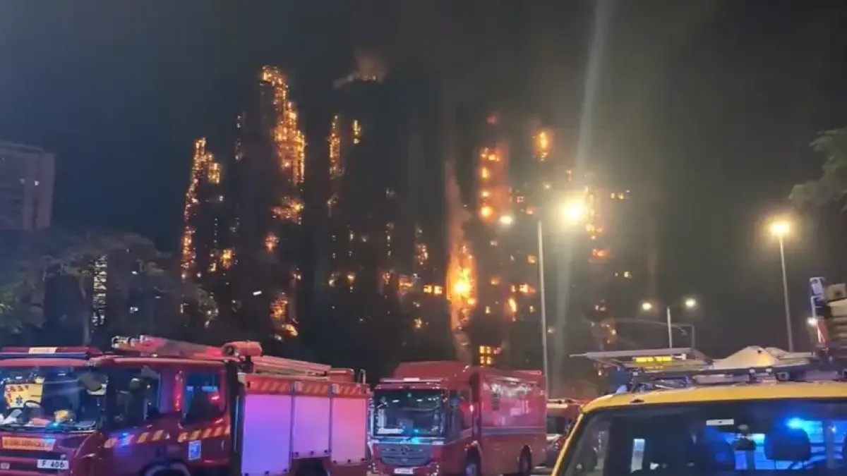 Трагедия без прецедент: Не спират да броят жертви след пожара в Хонконг