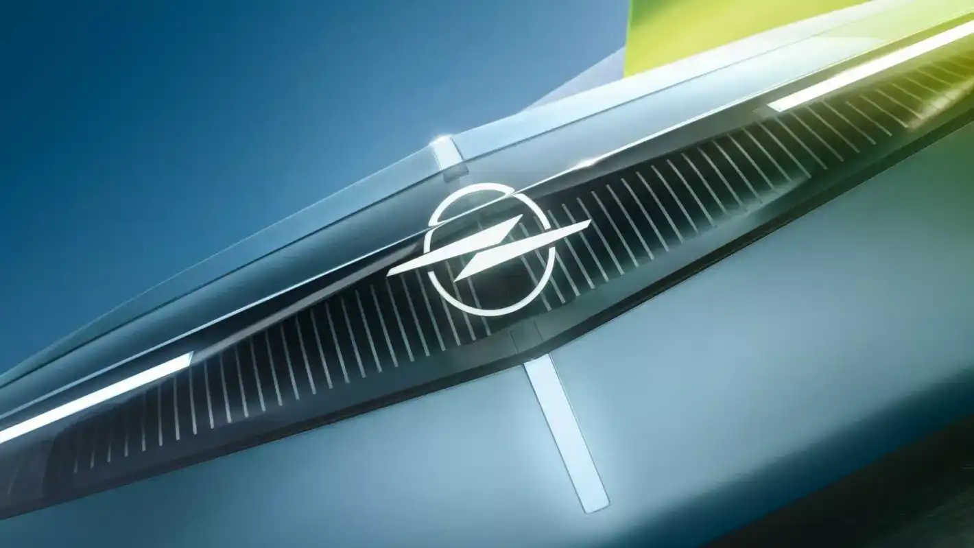 Opel: С този наш модел ерата на VW Golf свърши