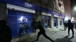 10 от задържаните провокатори на протеста в София застават пред съда