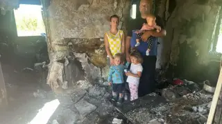 Обрат на съдбата: Златко и Даниела отново плачат, тихият герой промени живота на семейството с 3 деца за два месеца