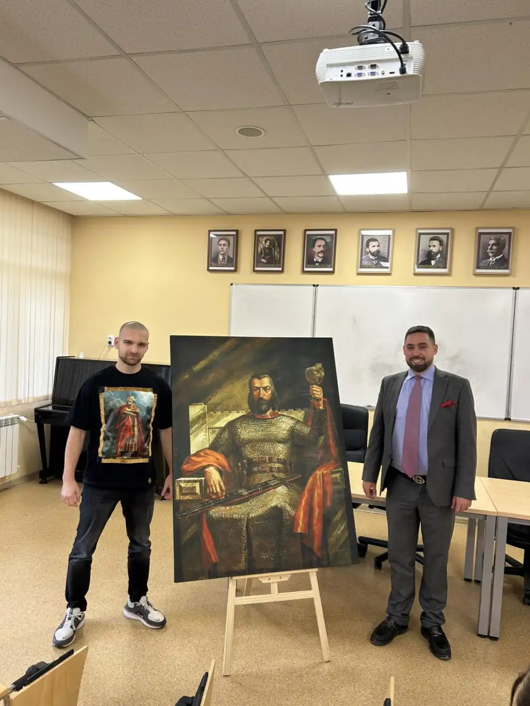 Само за 4 дни 10 софийски училища получиха пълномащабни картини на владетели от Първото българско царство