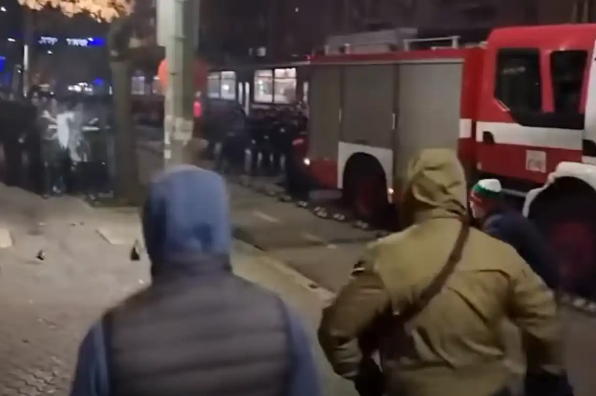 СДВР с кървава история и потресаващо видео от погрома в София от 1 декември