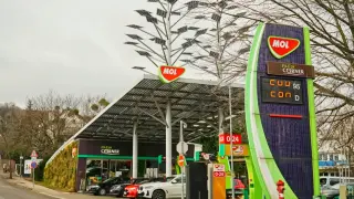 Нов кандидат за активите на "Лукойл" в България, в САЩ мълчат