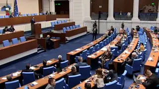 Горещо в парламента! Вот на недоверие и блиц контрол чакат премиера