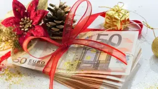 Експерт: Това е разликата между коледния и годишния бонус
