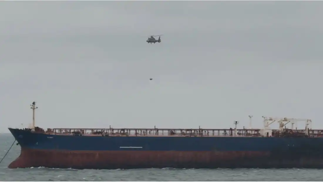 Извънредни новини за блокираните на руския танкер край Ахтопол моряци