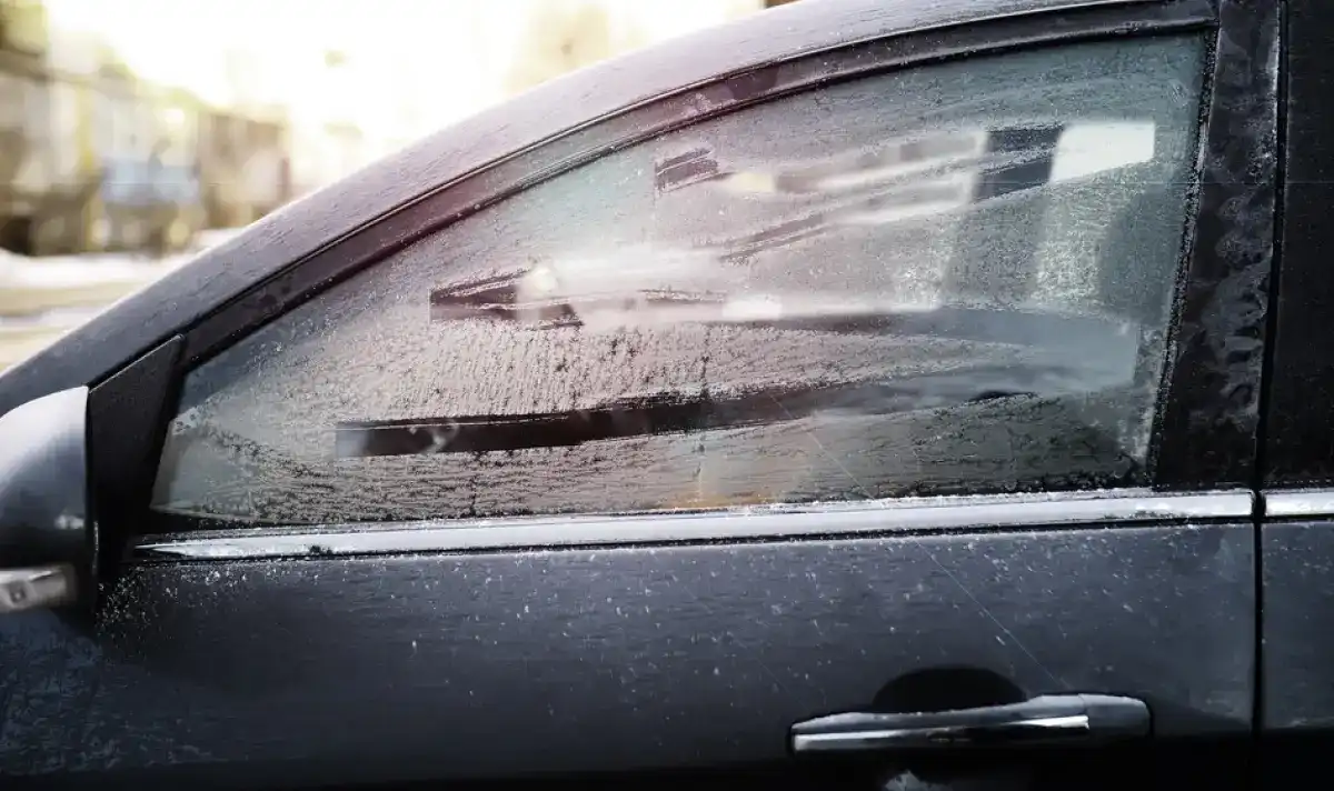 Мит или Реалност? ADAC разбива популярен интернет трик срещу запотяването на стъклата