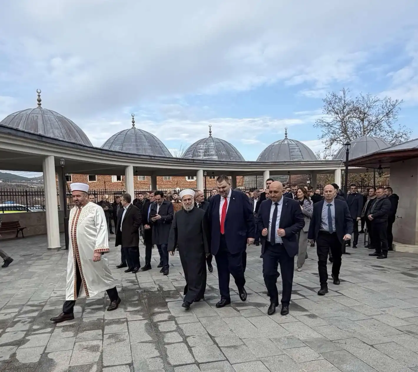 Делян Пеевски от Кърджали: Държавата трябва да е стабилна, защото само така може да се работи за хората и решаването на техните проблеми