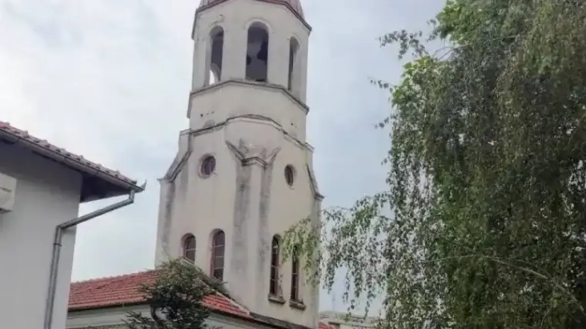 Скандално: Храм в България изгони бебе