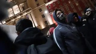 Само в БЛИЦ: Това е цялата истина за протестите и погромите в София