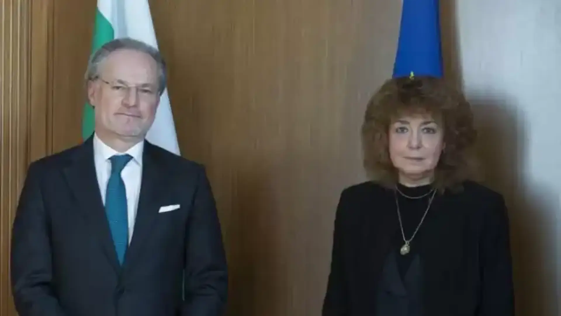 Как компютрите на ВКС се оказаха под контрола на разузнавателни служби на Кремъл