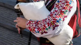 Младен от Лондон зарязва перспективата в големия град за да свири на гайда в България