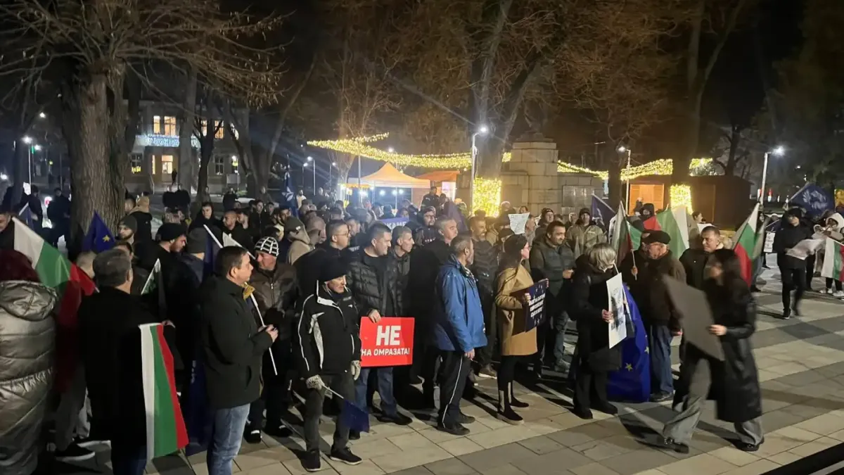 Стотици хиляди подкрепят ДПС-Ново начало! Улиците са пълни, хората искат справедливост Снимки
