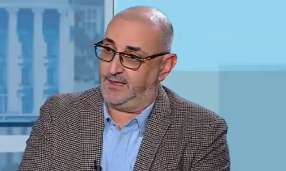 Керемедчиев: Европа е златна касичка в плана на Тръмп за Украйна