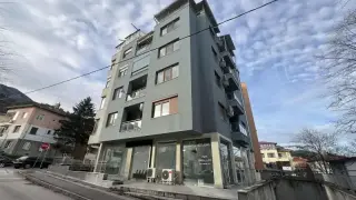 Апартамент на ужасите във Враца! Семейство разпространява детско порно