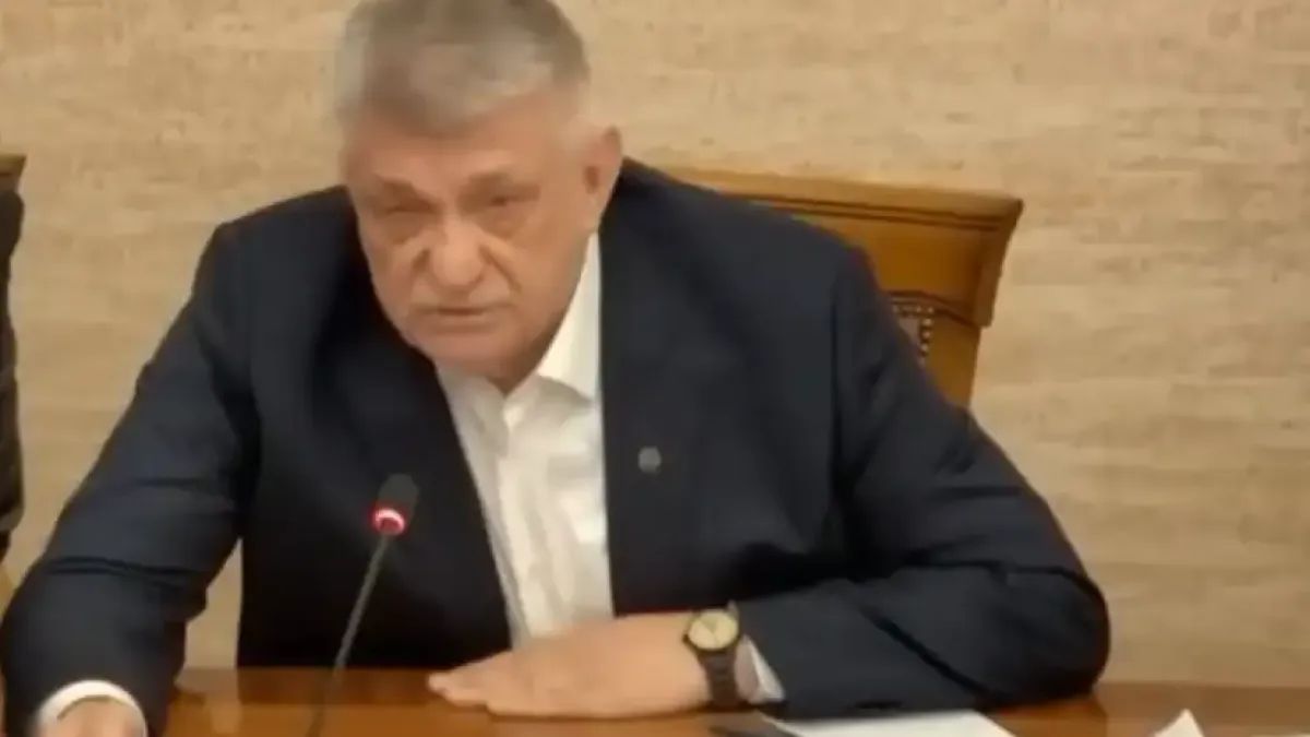 Руски режисьор изрази рядка критика в присъствието на Путин