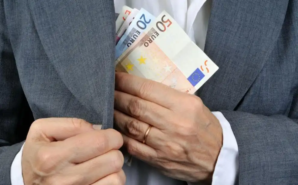 Разбиха схема за 400 000 лв: Управител отива на съд за грандиозно укриване