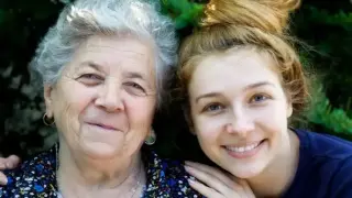 Свекърва ми даде списък с 5 срамни правила, които трябва да спазвам: Когато прочетох последното, се изумих