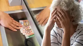Какво означава недостигът на евро в сръбските обменни бюра, има ли опасност