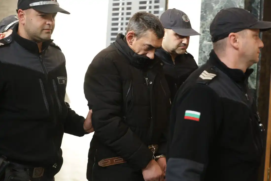 Ключови експертизи заковаха свирепия убиец на Стоименка