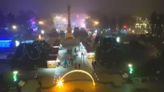 Коледната звезда на Дунав засия в празнична премяна