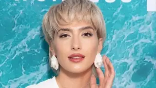 Ромина скъса с русото: Вече е фатална брюнетка Снимка