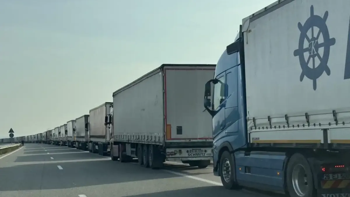 Адско задръстване на "Капитан Андреево" колоната е над 30 км