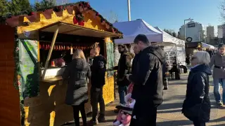Цените на Коледния пазар: ядеш уши, плащат колкото ребра на площад "Тройката"