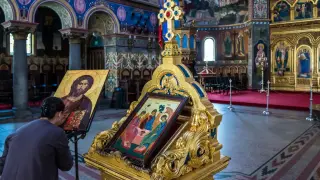 Имен ден: Прекрасни имена черпят, а традицията повелява на трапезата да има...