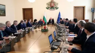 Желязков успокои българите за бюджета, гарантира стабилност и социалните разходи