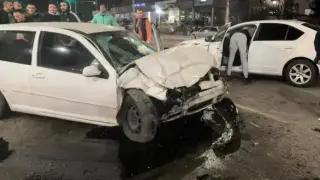 Жестоко меле в София, шофьор е в болница Снимки