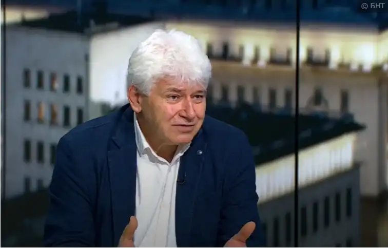 Проф. Пламен Киров разкри кой е виновен за политическата криза: Попитайте Христо Иванов и групичката около него