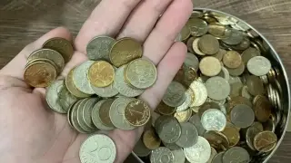 Имате касичка със стотинки? Ето какво да направите с тях