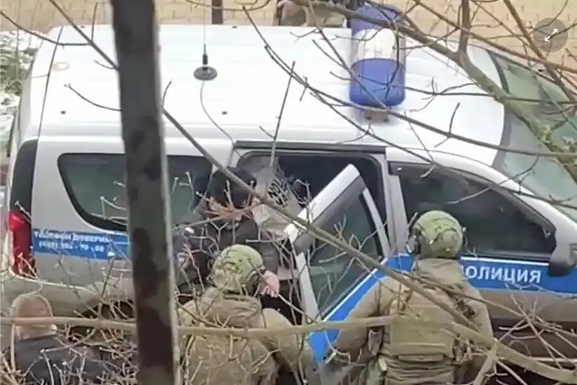 10-г. бе заклано от съученик в Русия