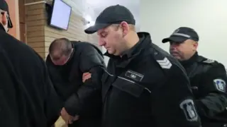 Извънредно решение за трима от обвиняемите от престъпната група на Стъкларя