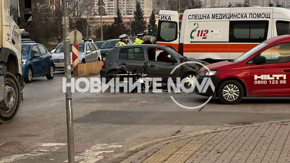Тежка катастрофа пред УНСС Снимки