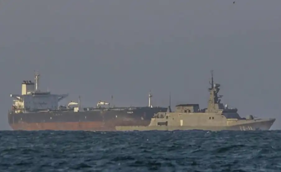 Венецуела изкара военни кораби в морето на фона на заплахите на Тръмп