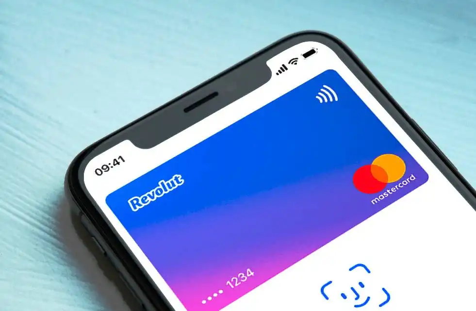 Краят настъпи! Revolut скъса с лева