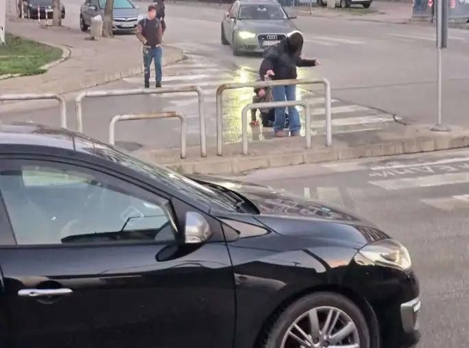 "Ледена пързалка" в голям наш град взе 5 жертви за час