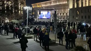 Протестът в триъгълника на властта в София започна