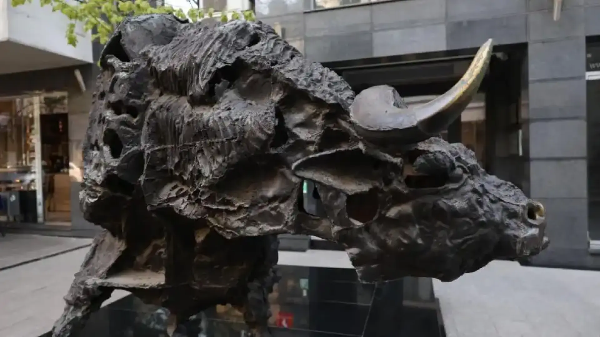 SOFIX проби историческа граница и се върна на нива от 2008 година