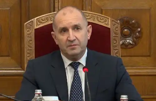 Пред Ивелин Михайлов: Радев обяви кога връчва мандата на ГЕРБ-СДС
