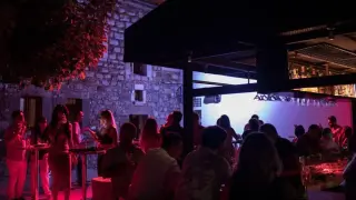 Българите превзеха луксозен турски курорт, вече не е само за тузари