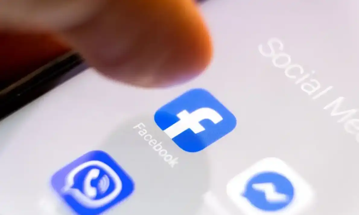 Край на безплатното споделяне: Facebook тества лимит от едва 2 линка на месец за обикновените потребители