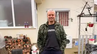 Костадинов: Заклахме Урсула - свинята от родното село на Иво Мирчев! Снимки 18+