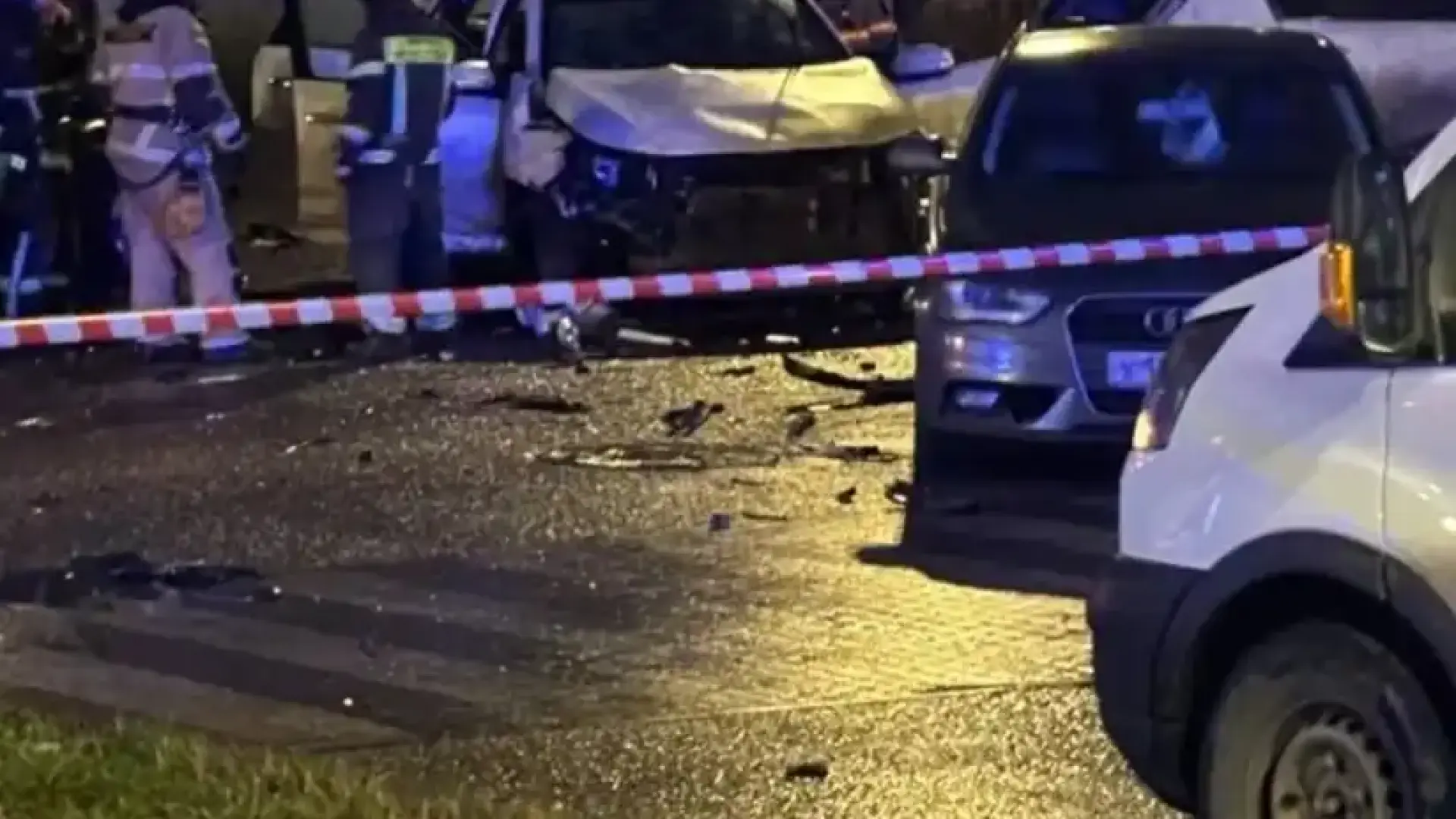 Взрив в Москва до полицейски участък, отново избухна автомобил видео