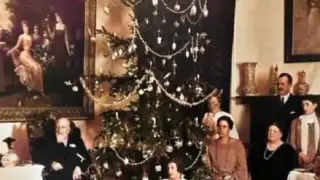 Урок по история за коледните картички и първата украсена елха в България Снимки