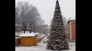 Снегът за Коледа е факт! Meteo Bulgaria издаде червен код Видео