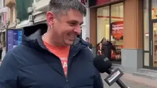 Пловдивчанин утепа всички: Вярвам в Дядо Коледа Видео